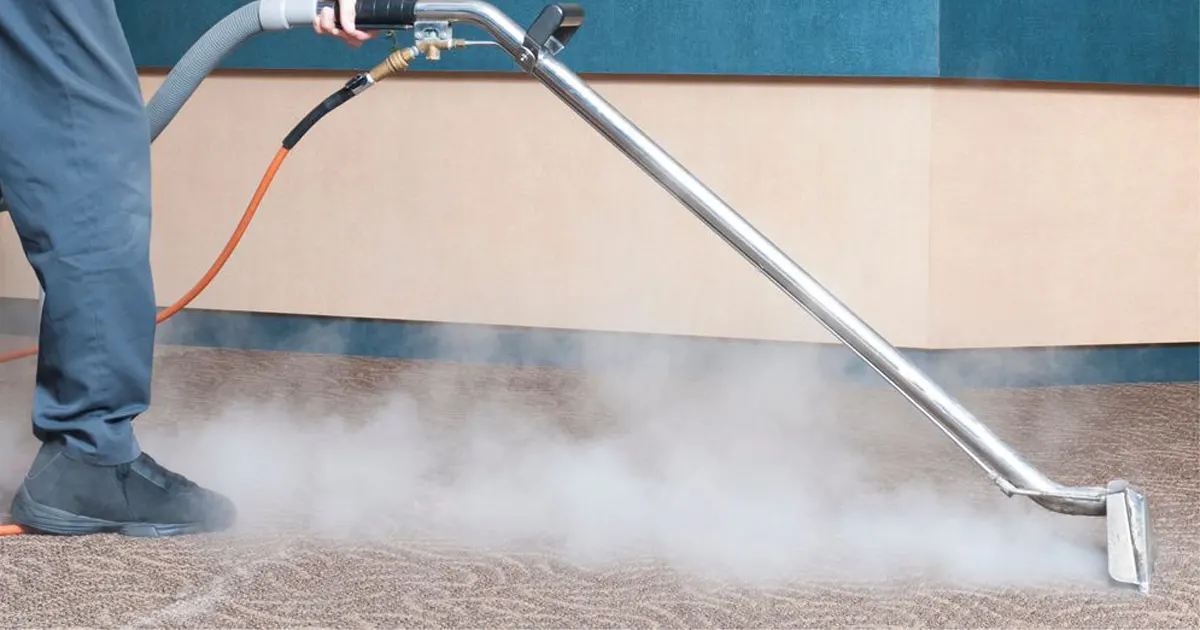 Nettoyage professionnel de moquette à Toulon par Prestaclean - Élimination des taches, acariens et mauvaises odeurs